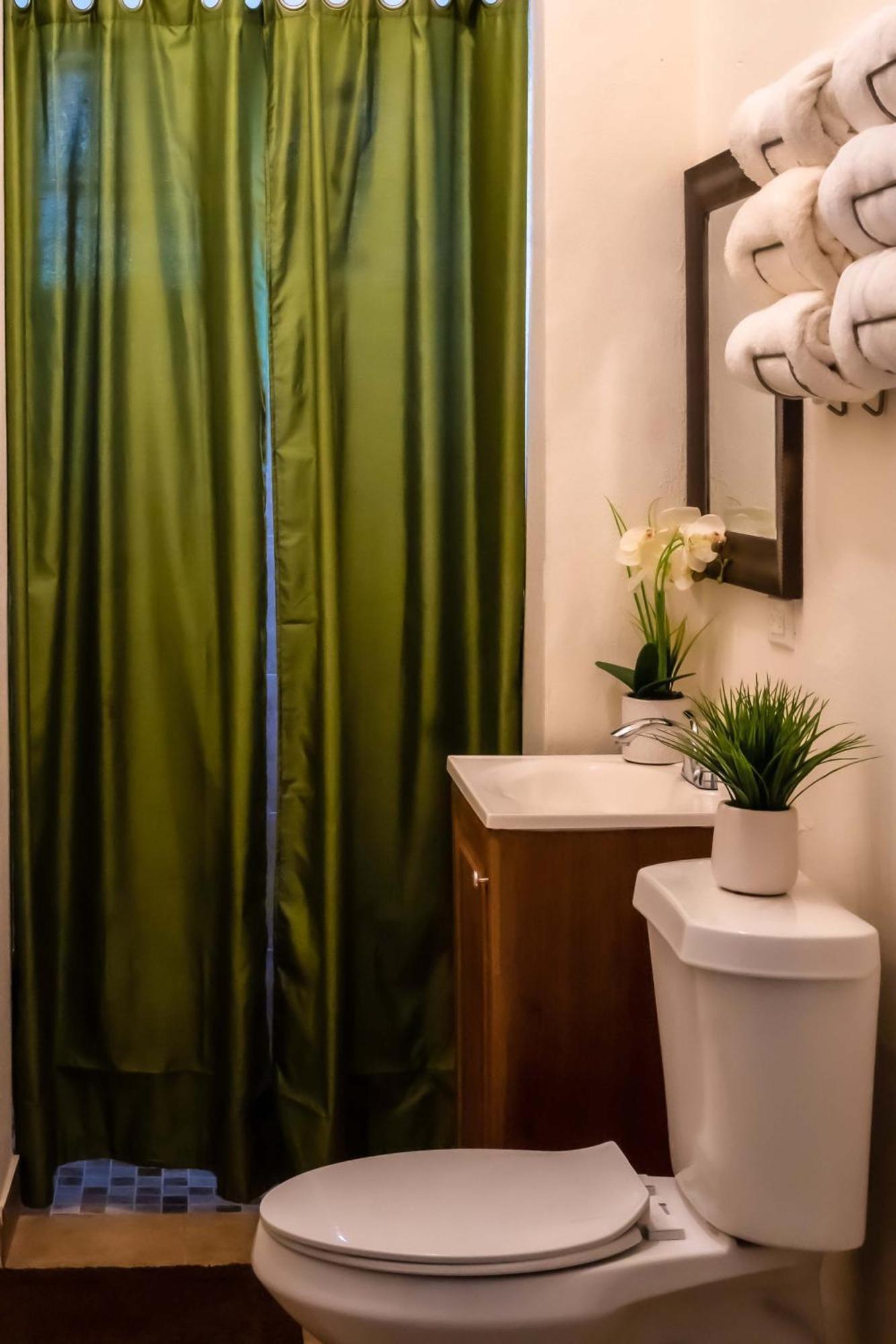 A Taste Of Paradise - Vacation Rentals Close To Us Embassy & Restaurants Nassau Luaran gambar
