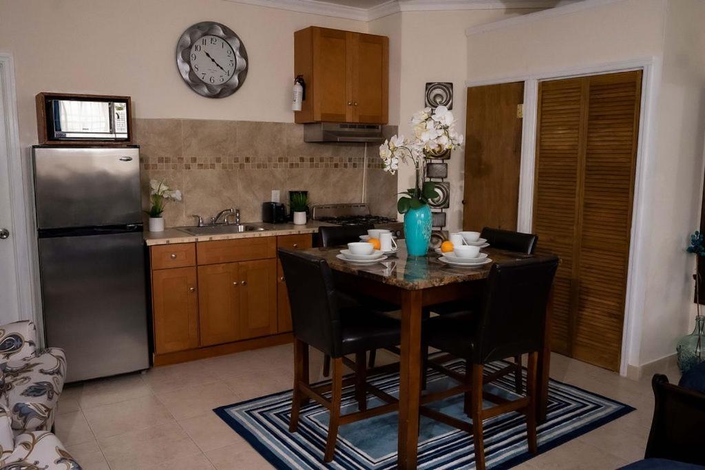 A Taste Of Paradise - Vacation Rentals Close To Us Embassy & Restaurants Nassau Luaran gambar